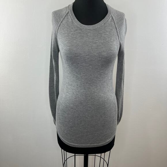 LULULEMON Sunshine Coast Long Sleeve Heathered Gray Boolux Cashmere Knit 2 XS - Picture 2 of 7